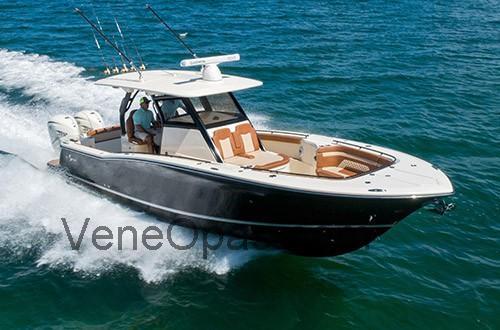 Scout 330 LXF Tekniset tiedot ja arvostelut